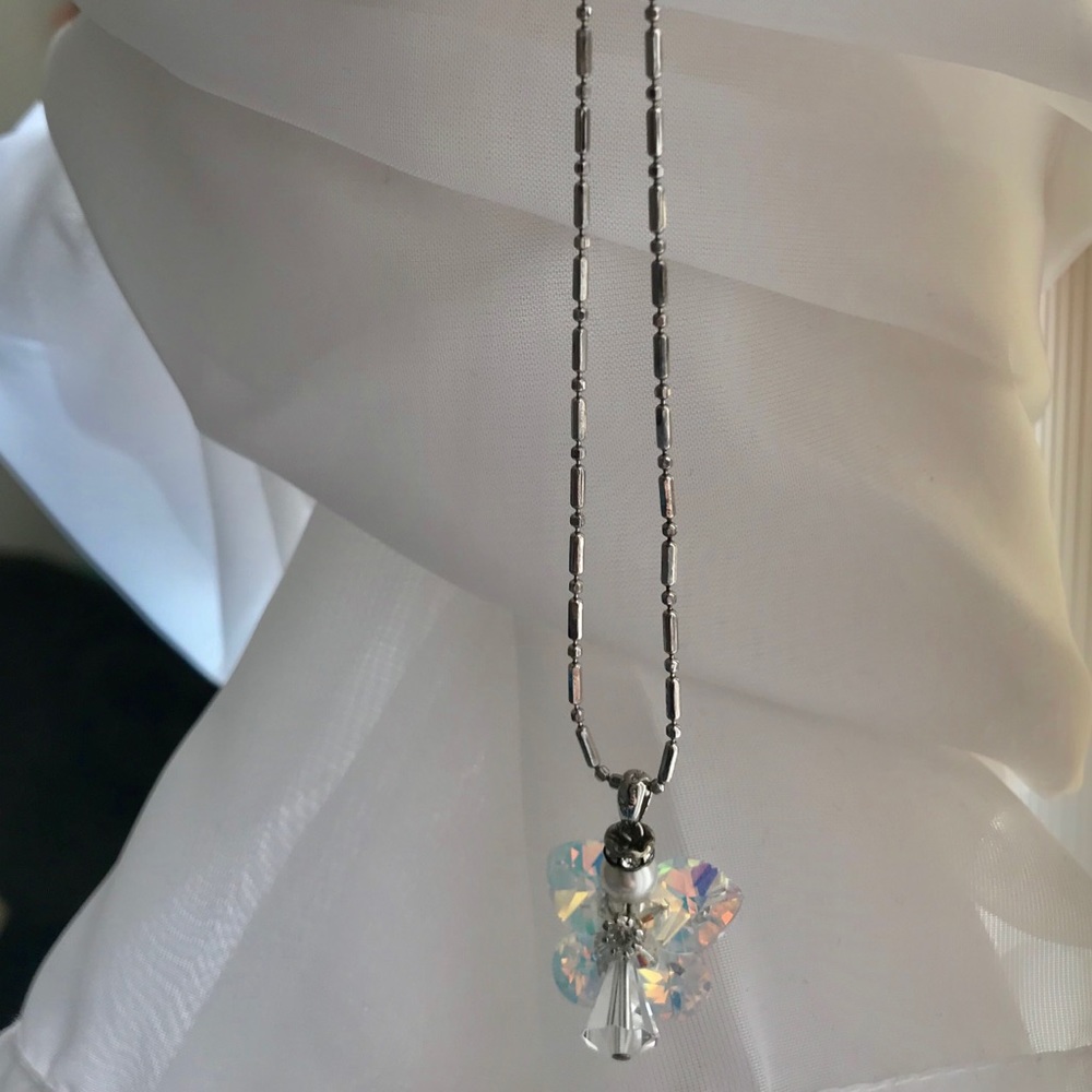 dainty angel diamond necklace